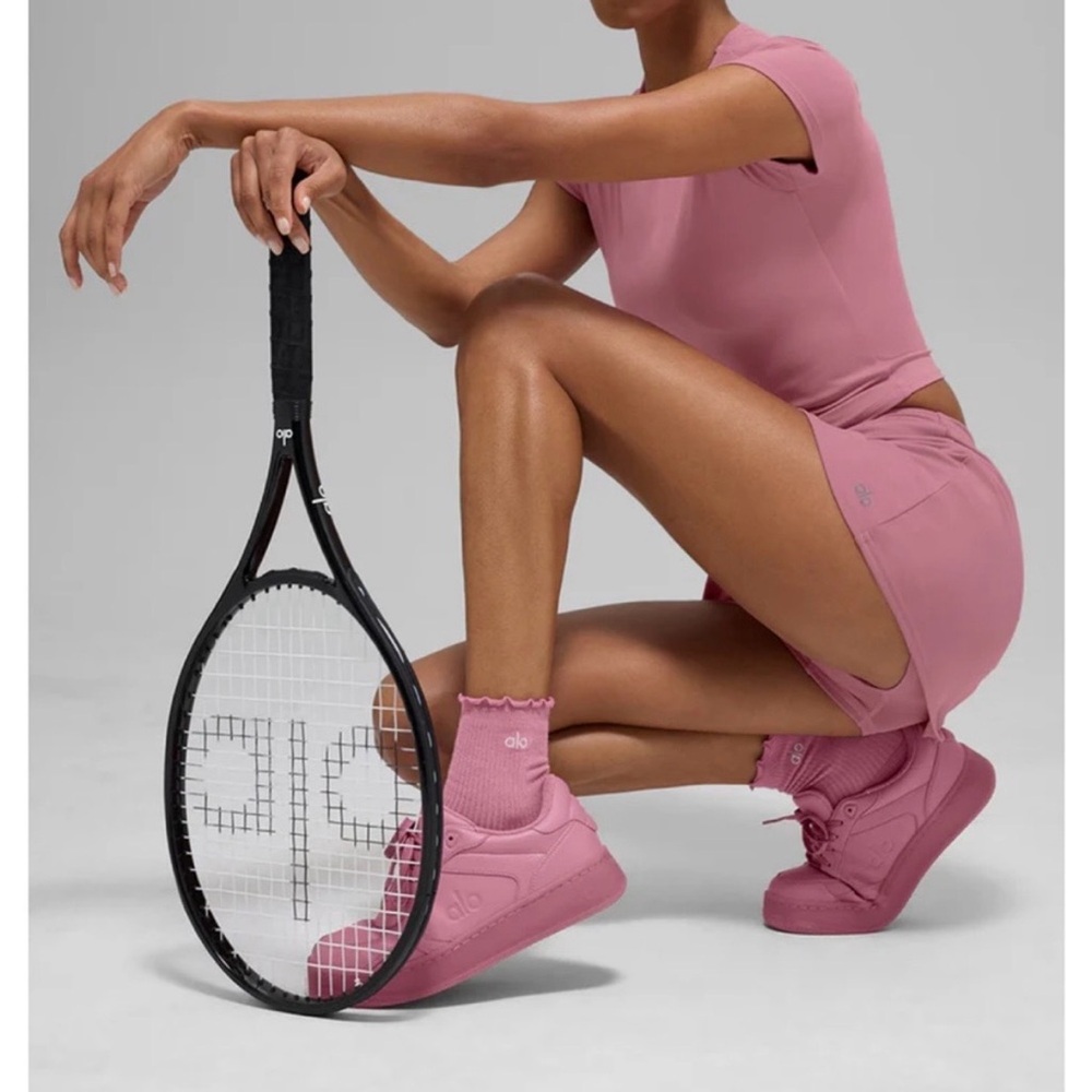 NWT Alo Lettuce Edge Sock, Wild Rose